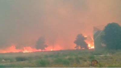Desalojadas 30 personas por un incendio en Navalilla, en Segovia