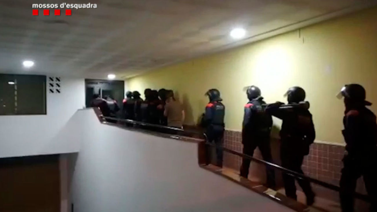 Los Mossos D,Esquadra Desarticulan una red de tráfico de drogas en Tarragona con 45 detenidos