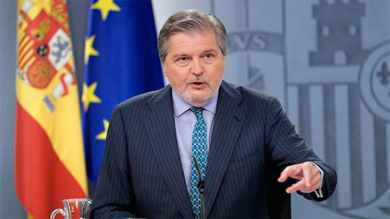 Méndez de Vigo dice que Iglesias "ha suspendido el examen que él mismo se había convocado"