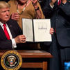 Trump da marcha atrás al dehielo iniciado por Obama con Cuba