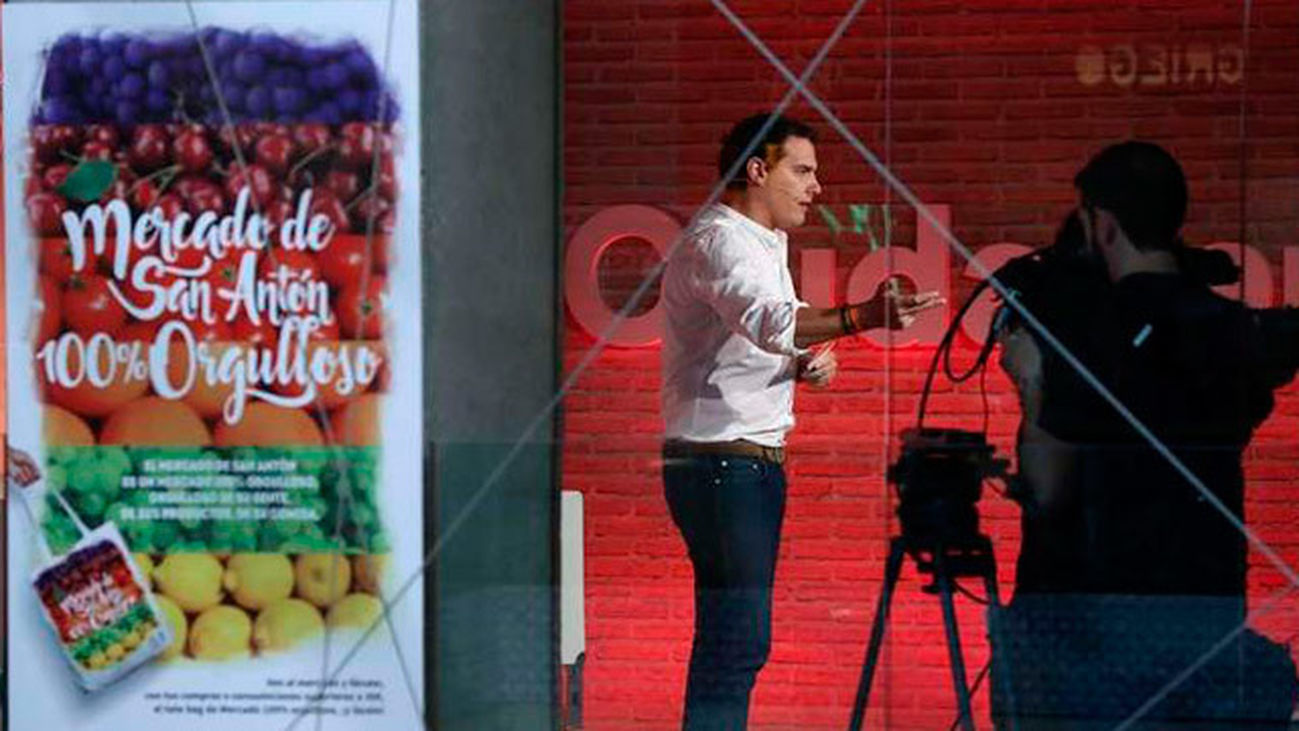 Cs anuncia que presentará en el Congreso una ley de gestación subrogada