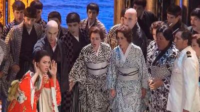 'Madama Butterfly' se abre al país y al mundo desde el Teatro Real