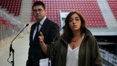 La reprobación de Mato y Mayer saldrá adelante: el PSOE no votará en contra