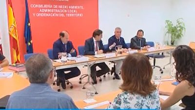 La Mesa de la Movilidad Eléctrica anuncia una red pública de recarga de coches eléctricos