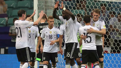 4-1. Alemania gana a una México que mereció más y jugará la final con Chile