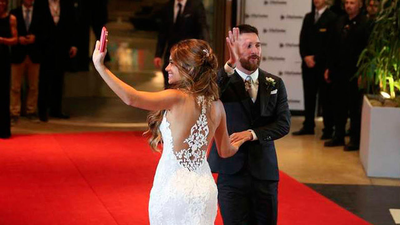 Messi y Roccuzzo se casaron en su Rosario natal ante unos 260 invitados