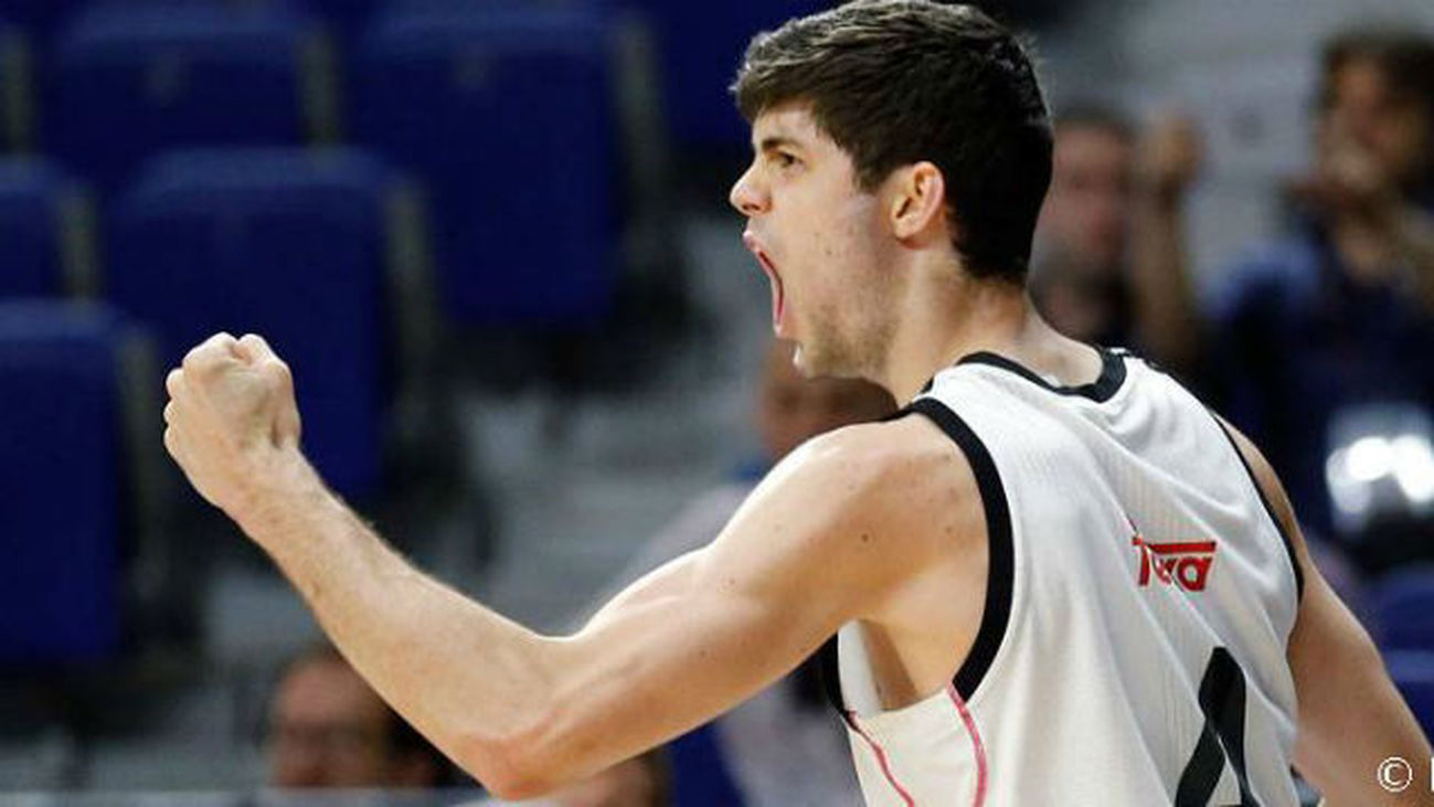 El Real Madrid recupera a Santi Yusta