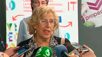 Carmena estudia un concurso de balcones para la próxima primavera