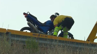Muere un motorista atropellado por varios vehículos en Madrid