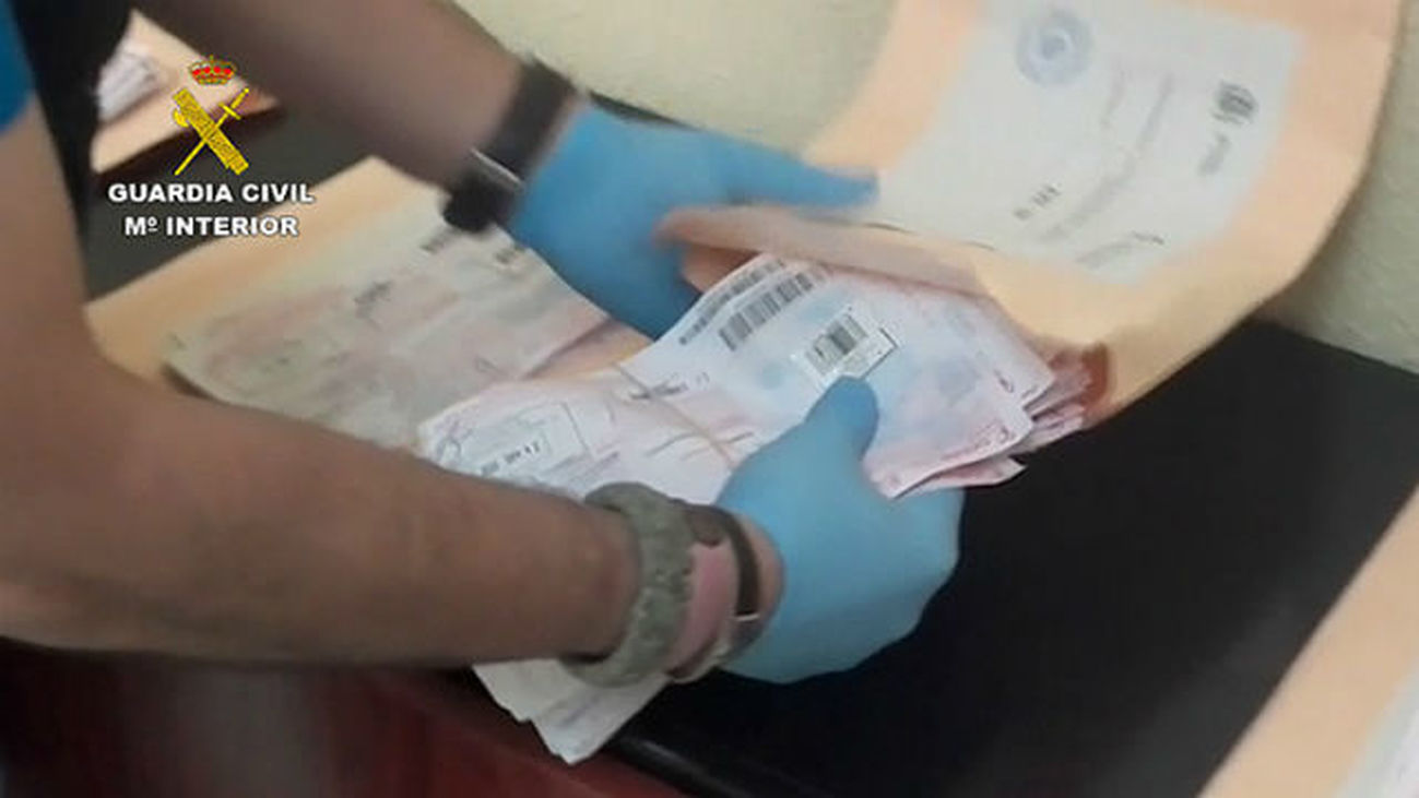 Cae una red que falsificó recetas de jubilados para lograr tratamientos in vitro