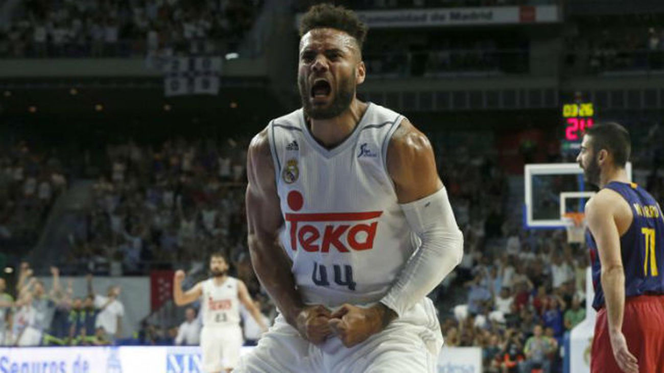 Jeffery Taylor renueva dos años con el Real Madrid
