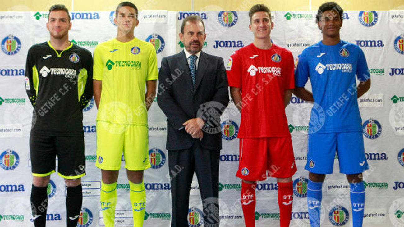 El Getafe vuelve al amarillo para su tercera camiseta