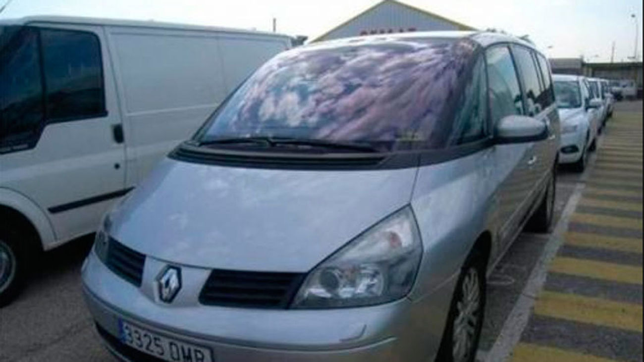 Descubren una trama dedicada a falsificar expedientes en los trámites de transferencias de vehículos