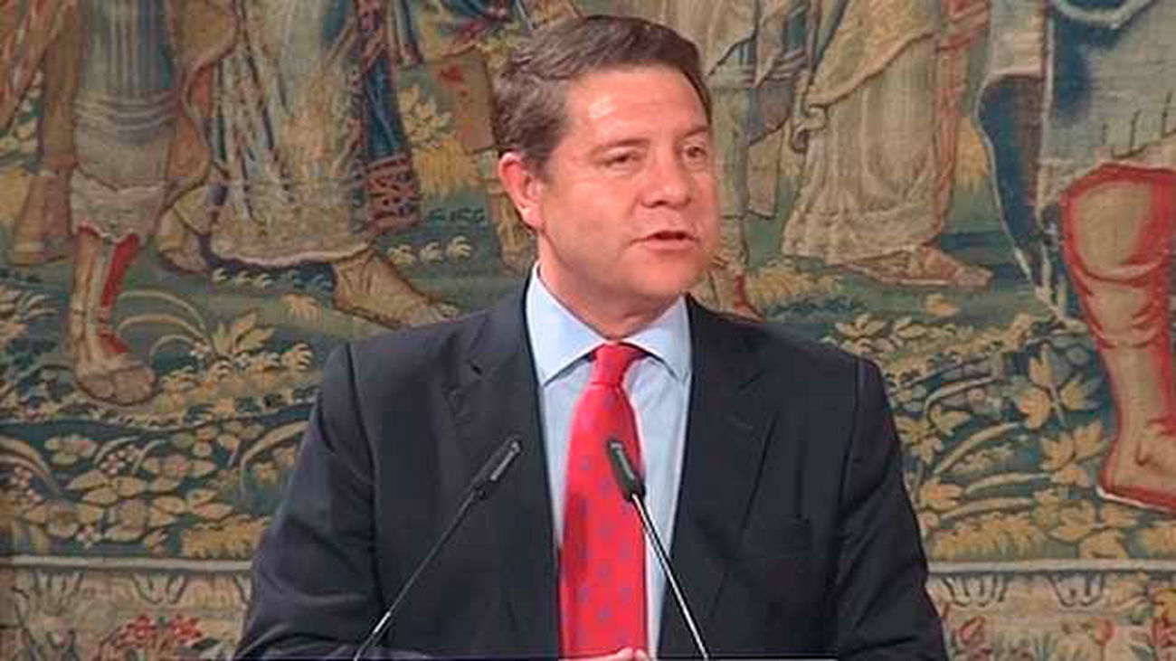 García-Page ofrece a Podemos entrar en el Gobierno de Castilla-La Mancha