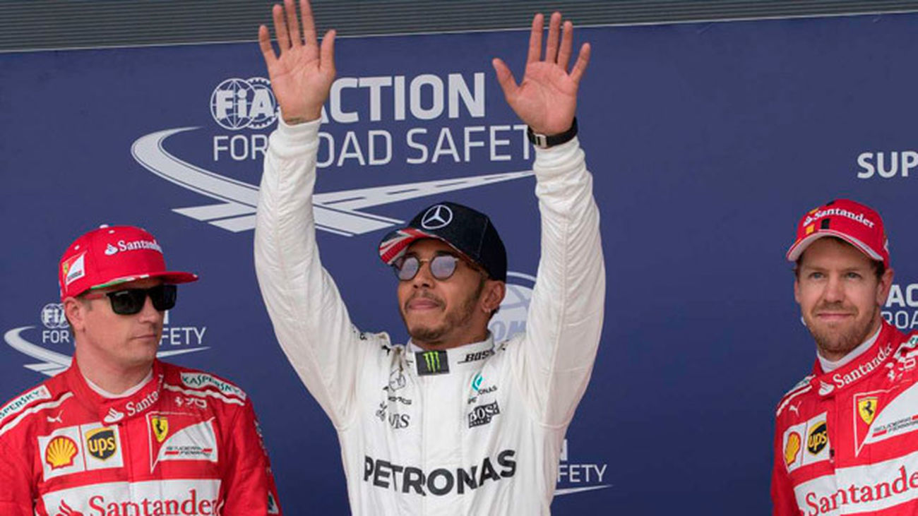 Lewis Hamilton, pole en Silverstone