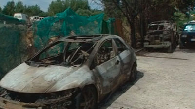 Se queman tres vehículos en el poblado Las Sabinas