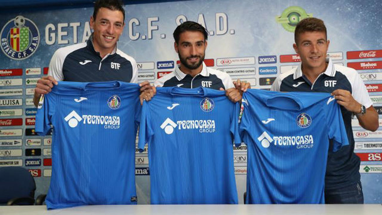 El Getafe presenta a Chuli, Portillo y Gorosito