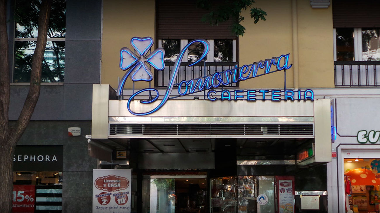 Otra cafetería histórica en Madrid que nos dice adios: Somosierra echa el cierre