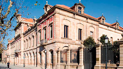 SegurCaixa rescinde la póliza de seguros del Parlament al agravarse el riesgo