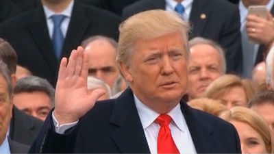 Trump cumple seis meses en la Casa Blanca con la valoración muy baja
