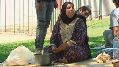 Trasladan a Guadalajara a un grupo de refugiados que acampaban en Madrid