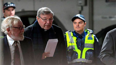 El cardenal Pell reitera su inocencia de los cargos de pederastia en Australia
