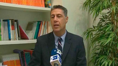 Albiol: "Si alguien ha comprado urnas, o las devuelve o se las va a comer"