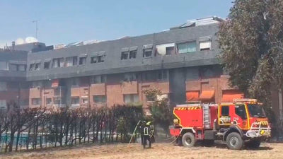 Controlado un incendio de Las Rozas que afectó a cinco viviendas