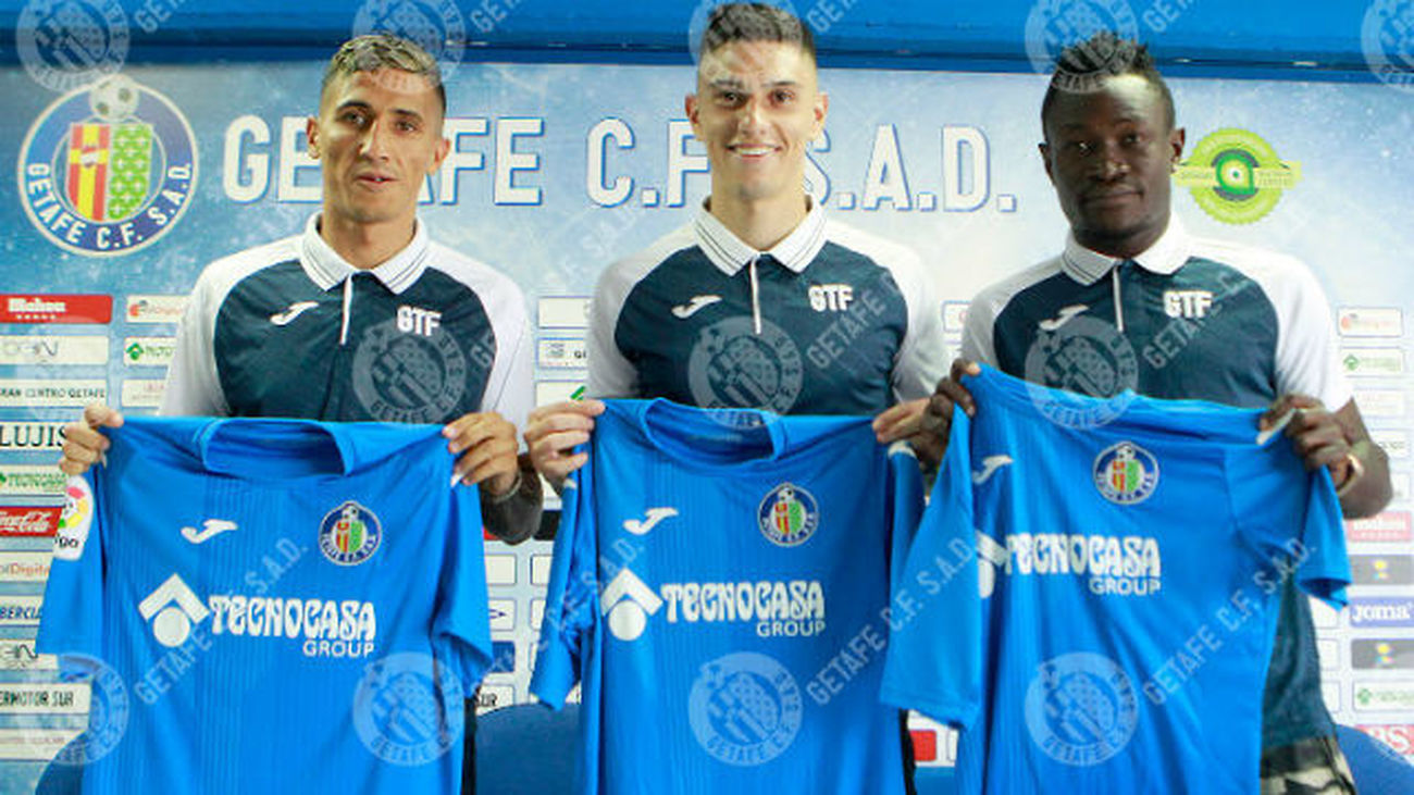 Djene, Fajr y Velázquez, presentados como azulones