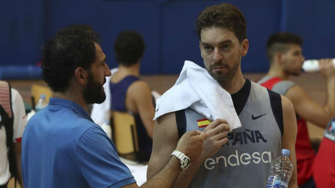 Garbajosa y Pau Gasol