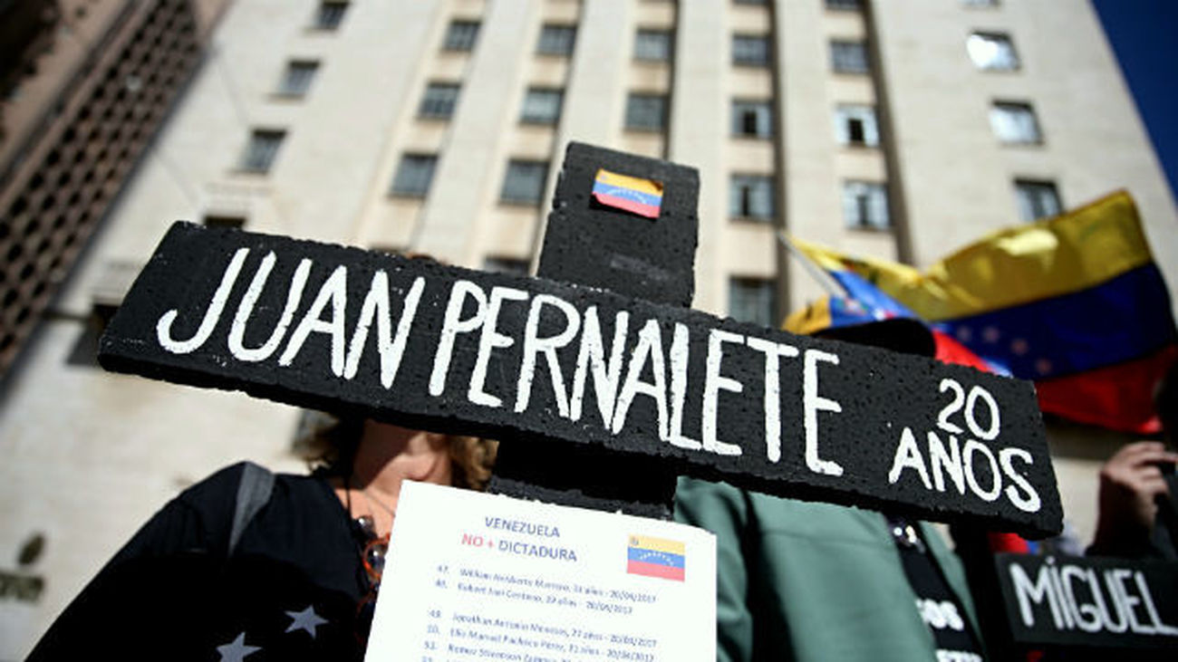 Mercosur aplica "cláusula democrática" y amplía suspensión contra Venezuela
