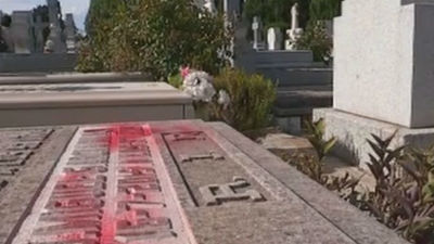 La División Azul, entre los panteones que fueron profanados en La Almudena