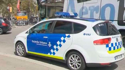 Denunciadas 140 personas por celebrar una fiesta ilegal con músicos en el Grec de Barcelona