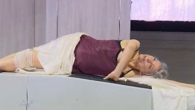 El teatro y la danza se unen en 'Sensible'