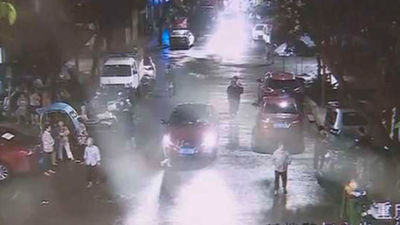 Niño sale ileso de un atropello