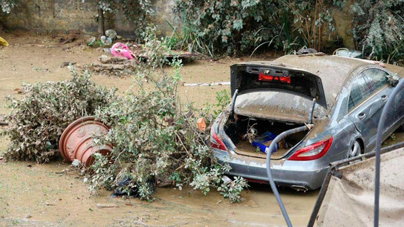 Al menos seis muertos y tres desaparecidos por el temporal en una ciudad de la Toscana