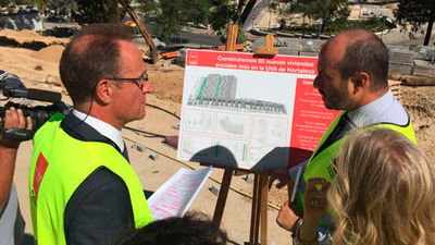 Rollán anuncia la construcción de 65 viviendas en la UVA de Hortaleza