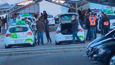 Los paros de los examinadores afectan cada día a un millar de alumnos en Madrid