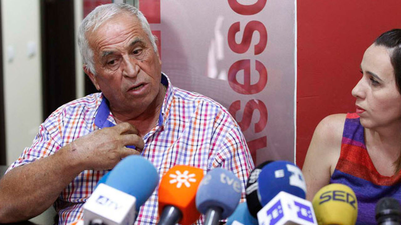 El abuelo de la pequeña Lucia Vivar: "Mi niña no se fue por sí sola"