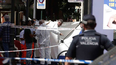 Muere en Valencia un policía apuñalado por un hombre al que iba a detener
