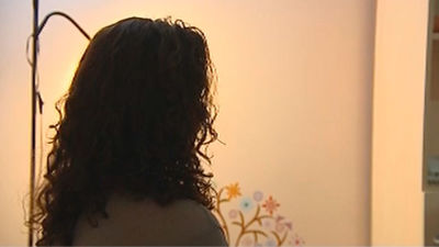 Dos de cada 3 hijos de las maltratadas atendidas por Cruz Roja sufren violencia