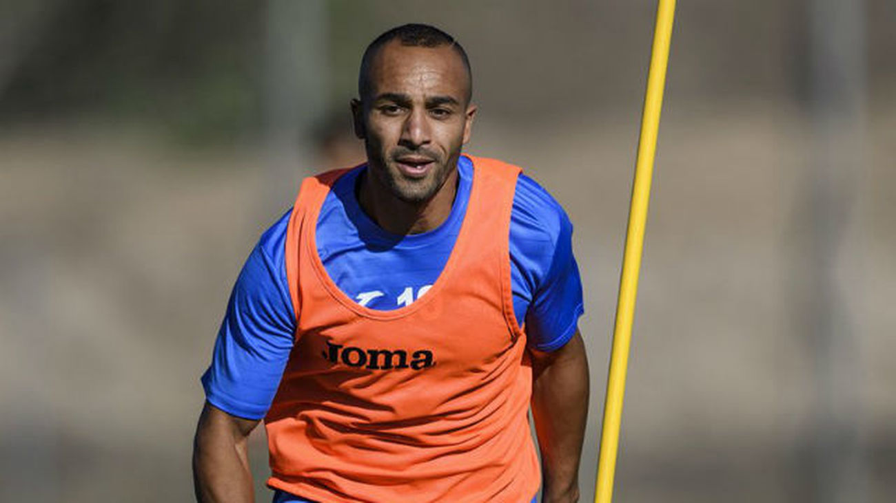 El Zhar: "Tengo ganas de jugar más y de ser más importante"