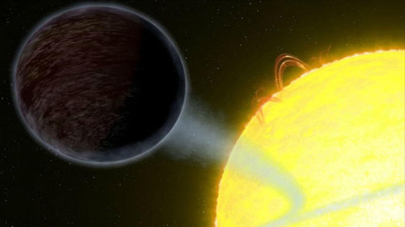 El telescopio Hubble muestra un exoplaneta negro como el asfalto
