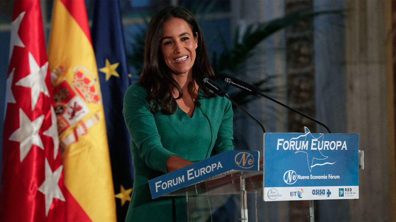 Villacís asegura que a Ahora Madrid "se le hace bola" gobernar la ciudad