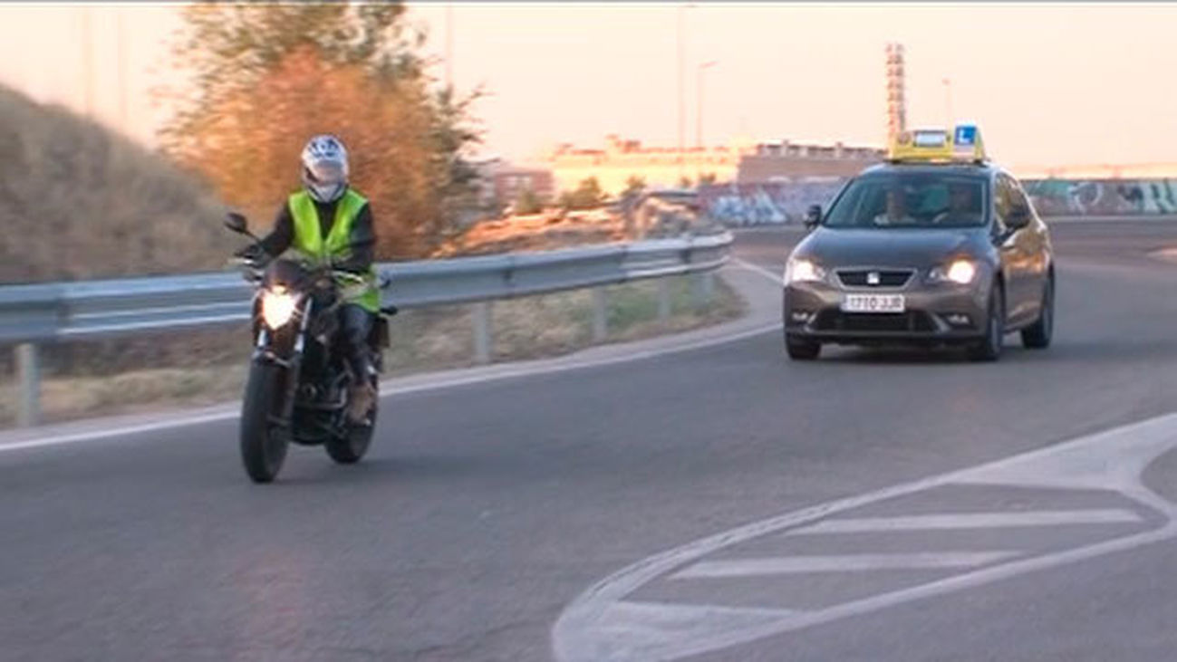 Huelga de examinadores de la DGT
