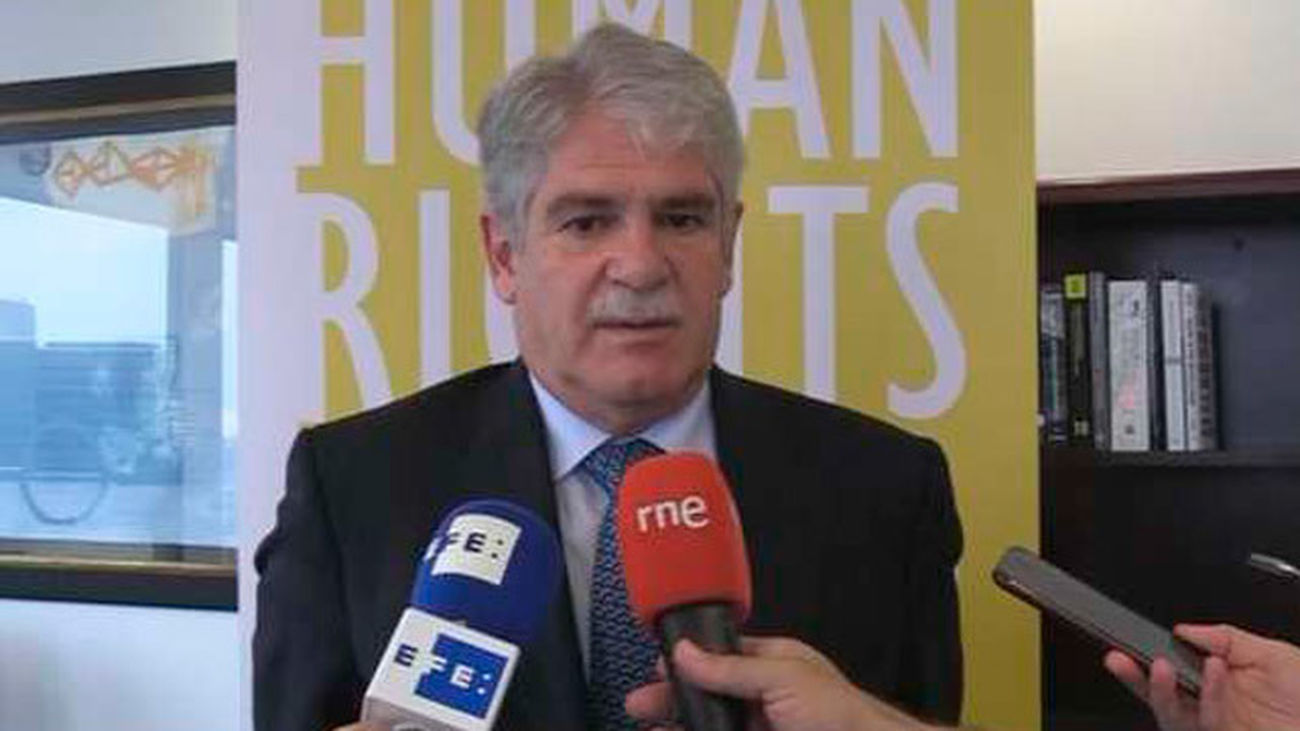 El Gobierno expulsa al embajador de Corea del Norte