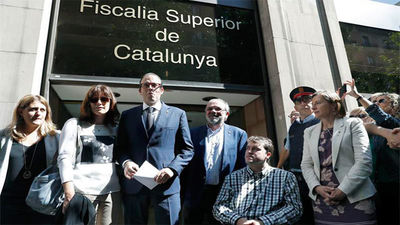 Los primeros alcaldes citados por el 1-O se niegan a declarar