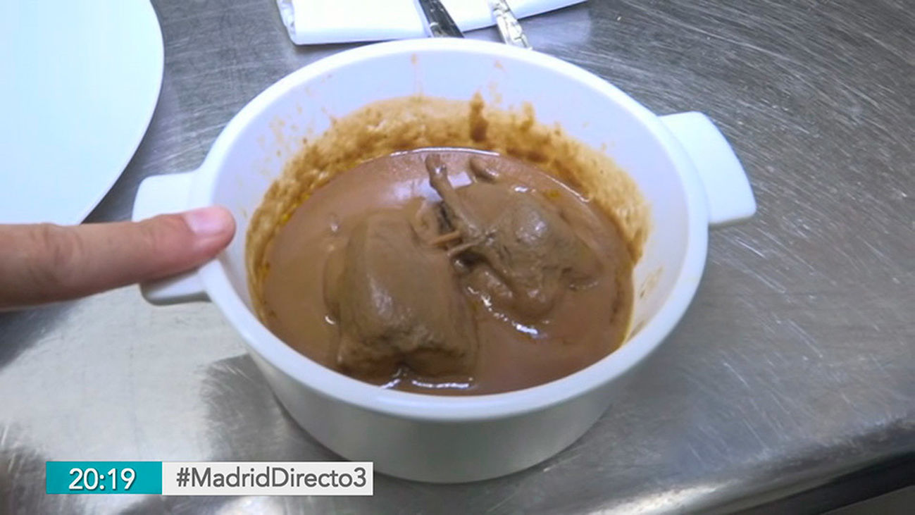 Tórtola con chocolate, una fusión sorprendente