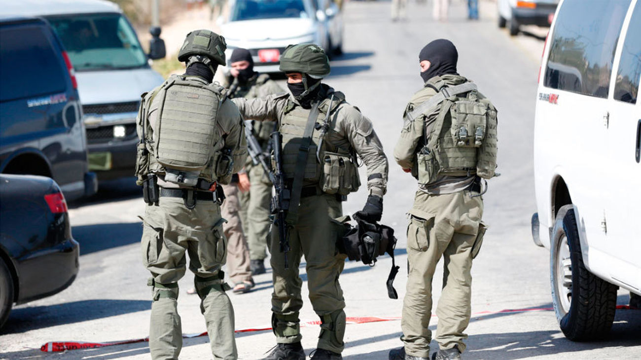 Tres israelíes y el asaltante palestino muertos en un atentado en Cisjordania