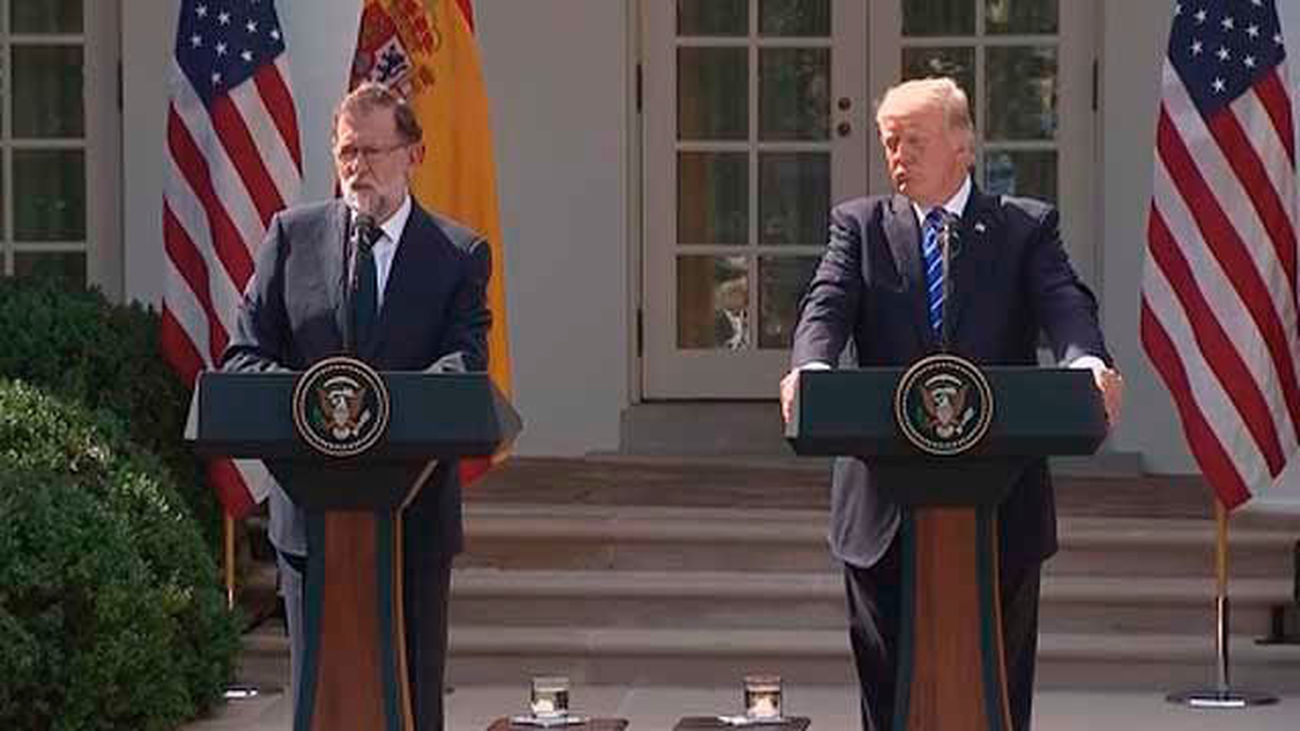 Trump dice que España es "un gran país y debería permanecer unido"